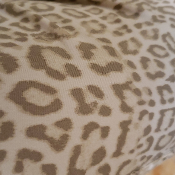 Pants - Picture 2 of 8